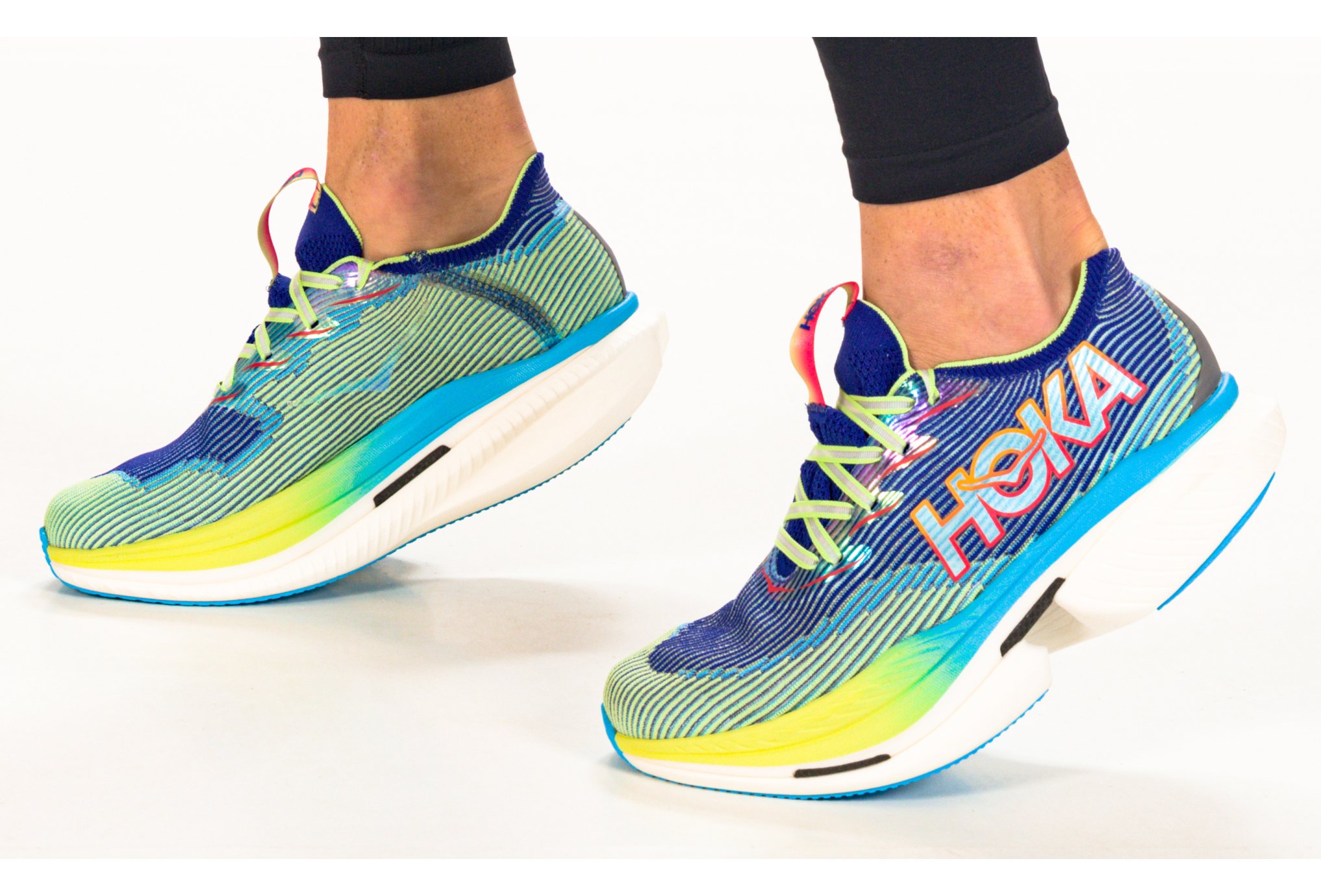 Ambassadeur hoka one clearance one